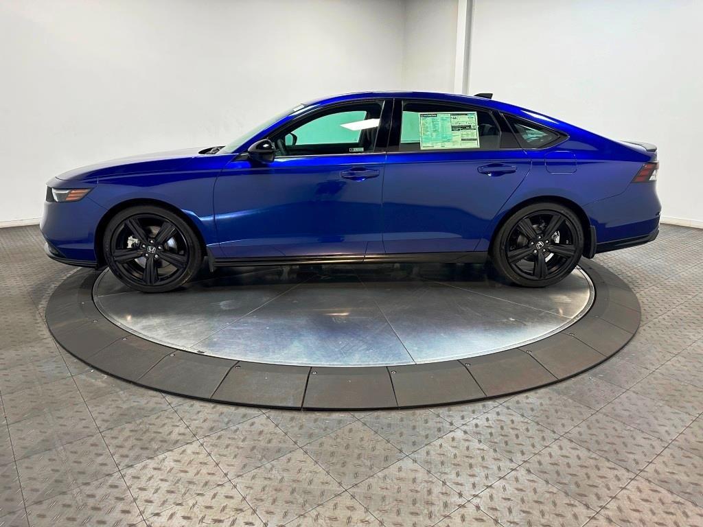 2026 Honda Accord Hybrid Sport-L - Still Night Pearl exterior view 5