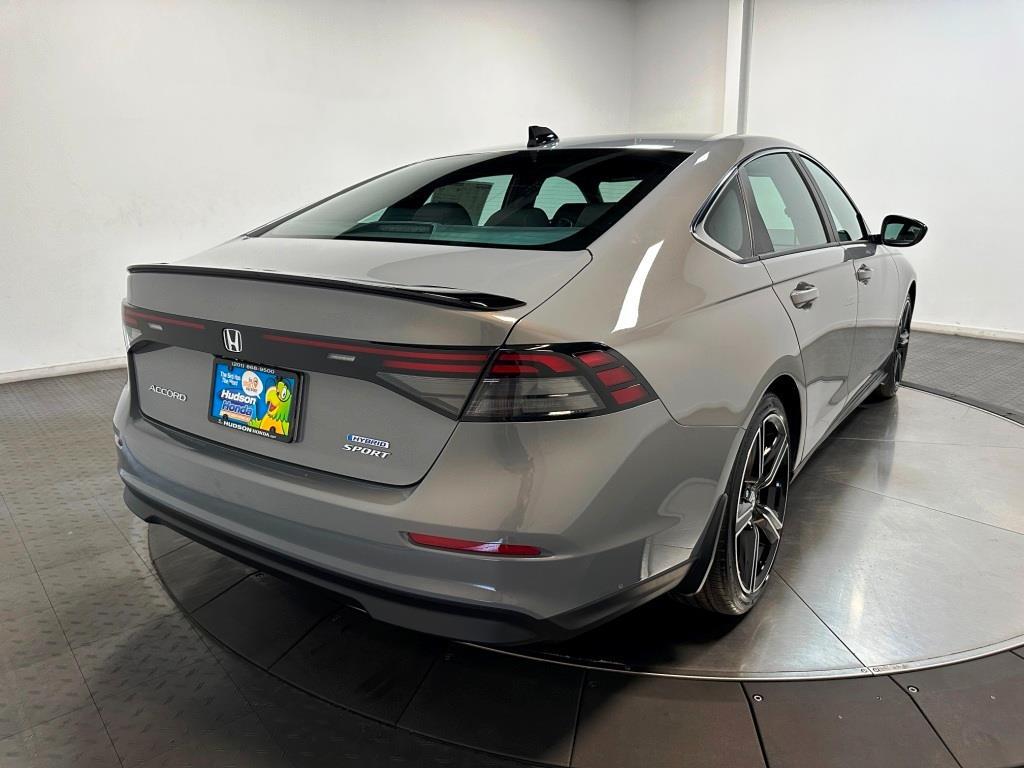 2026 Honda Accord Hybrid Sport - Urban Gray Pearl exterior view 8