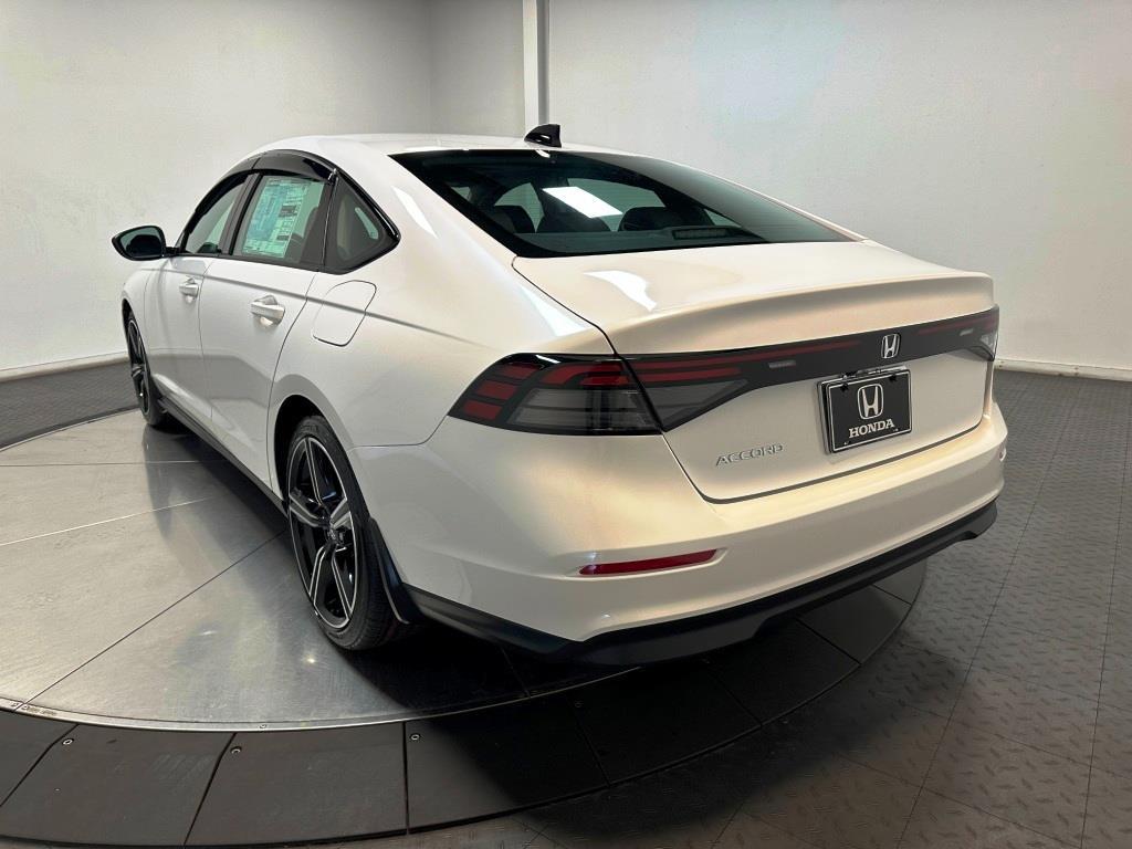2026 Honda Accord Sedan SE - WHITE exterior view 6