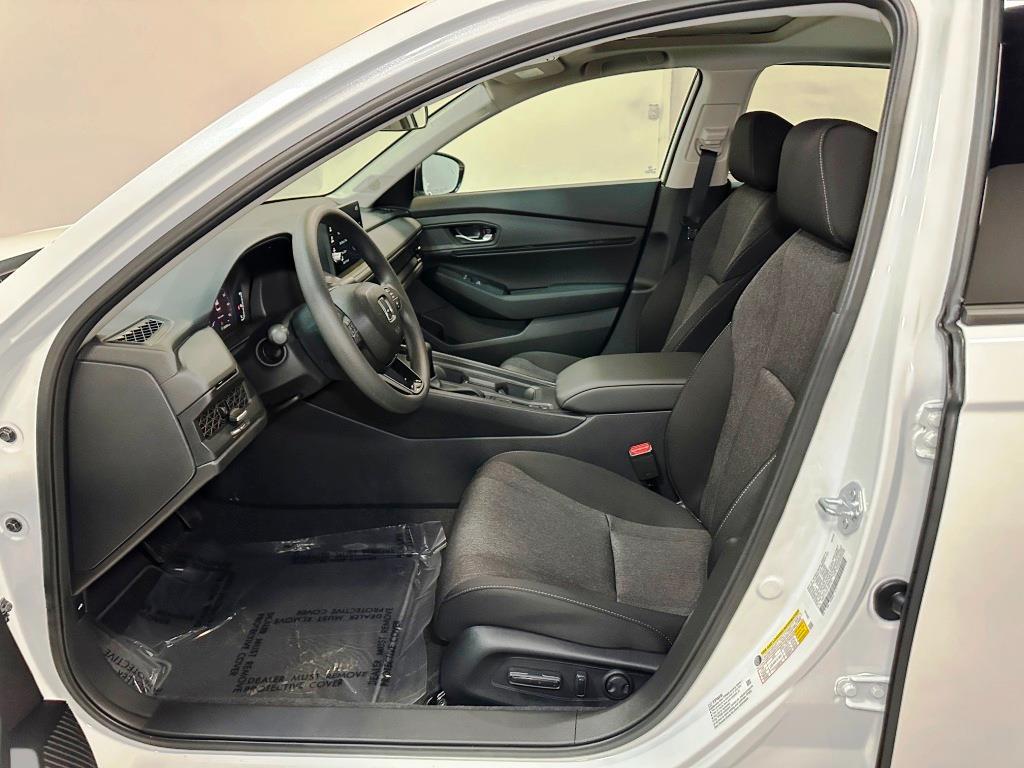 2026 Honda Accord Sedan SE - WHITE exterior view 14