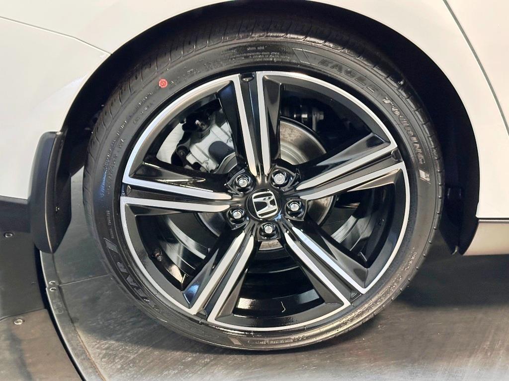 2026 Honda Accord Sedan SE - WHITE exterior view 11