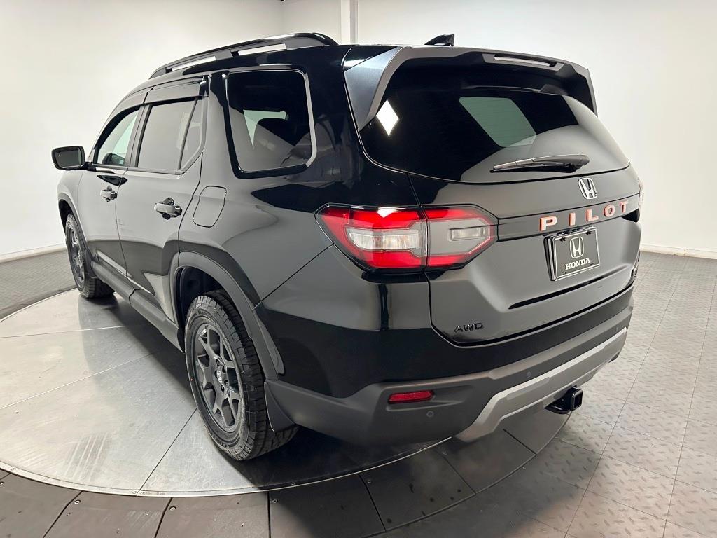 2026 Honda Pilot TrailSport - null exterior view 6
