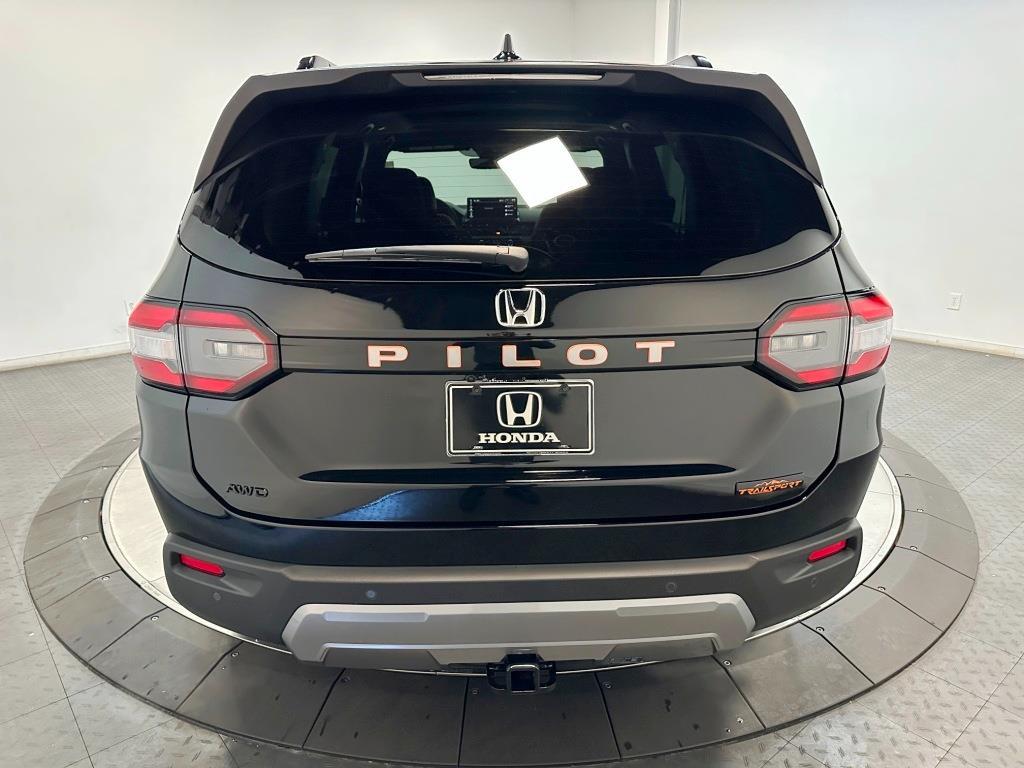 2026 Honda Pilot TrailSport - null exterior view 7
