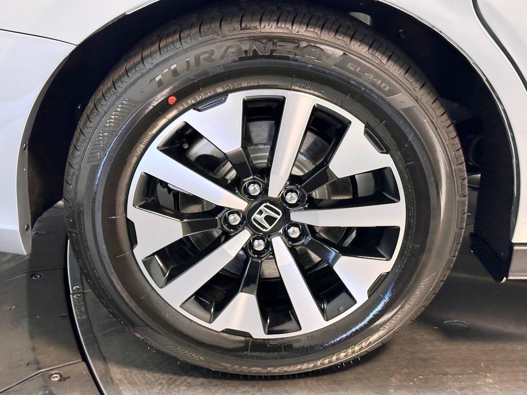 2026 Honda Odyssey EX-L - SILVER exterior view 11