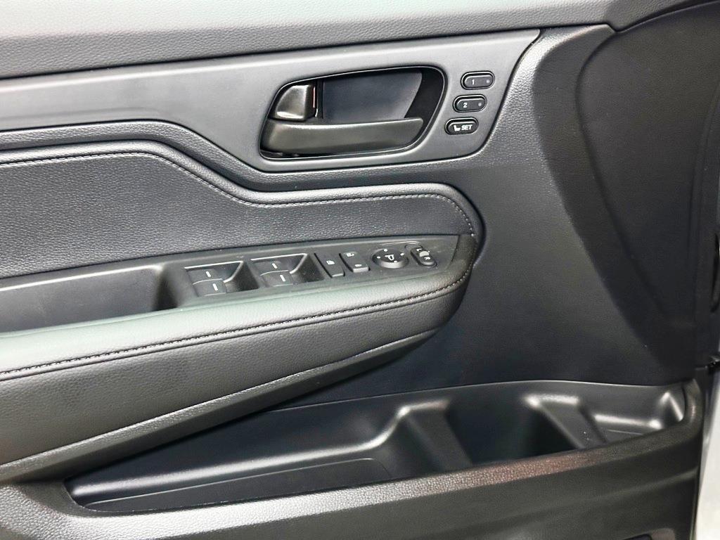 2026 Honda Odyssey EX-L - SILVER exterior view 13