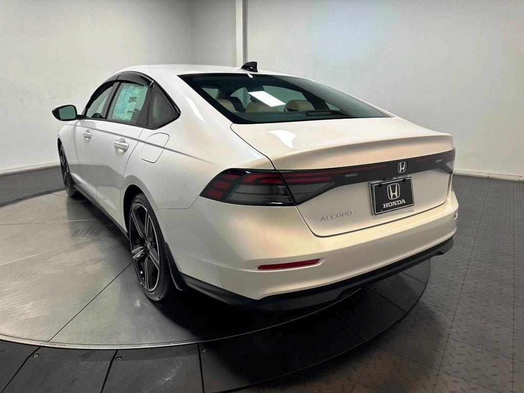 2026 Honda Accord Sedan SE - WHITE exterior view 6