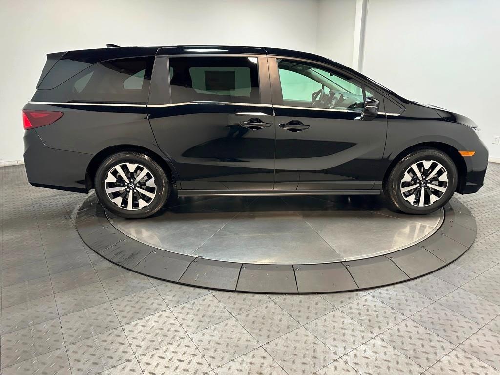 2026 Honda Odyssey EX-L - Crystal Black Pearl exterior view 9