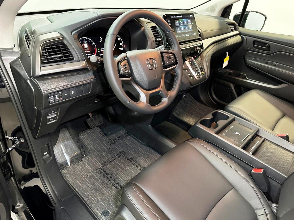 2026 Honda Odyssey EX-L - Crystal Black Pearl exterior view 15