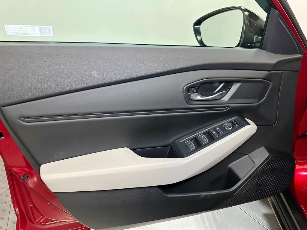 2026 Honda Accord Sedan SE - Radiant Red Metallic exterior view 11