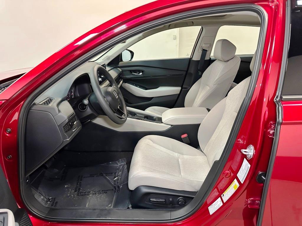 2026 Honda Accord Sedan SE - Radiant Red Metallic exterior view 13