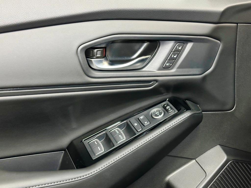 2026 Honda Accord Hybrid Touring - Crystal Black Pearl exterior view 12