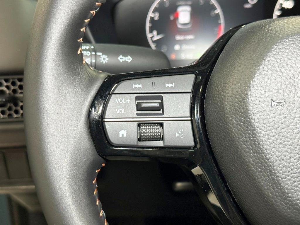 2027 Honda HR-V Sport - Nordic Forest Pearl exterior view 15