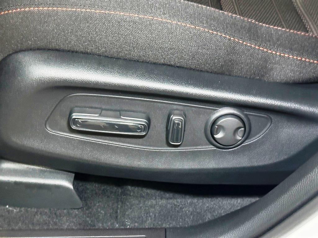 2026 Honda CR-V Hybrid Sport - Platinum White Pearl exterior view 14