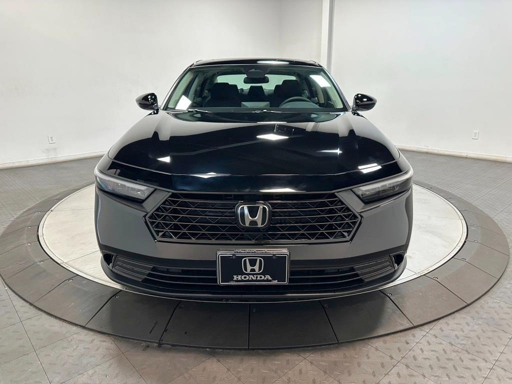 2026 Honda Accord Sedan SE - Crystal Black Pearl exterior view 3