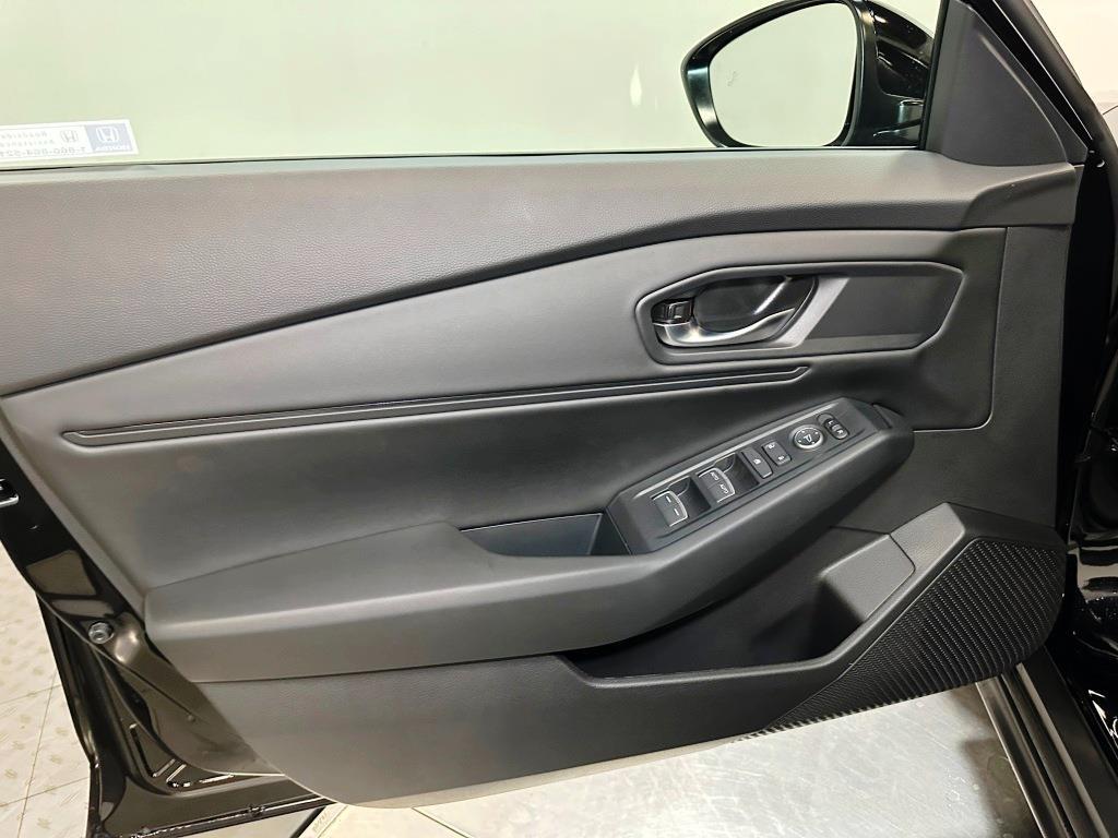 2026 Honda Accord Sedan SE - Crystal Black Pearl exterior view 11