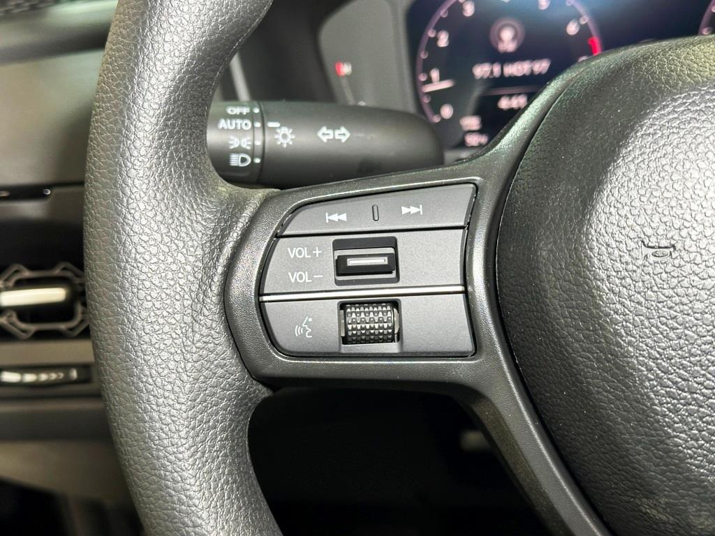 2026 Honda Accord Sedan SE - Crystal Black Pearl exterior view 16