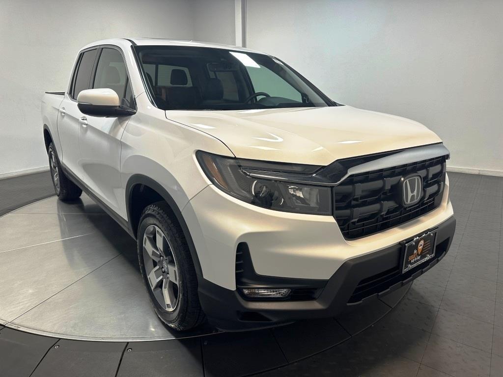 2026 Honda Ridgeline RTL - Platinum White Pearl exterior view 2