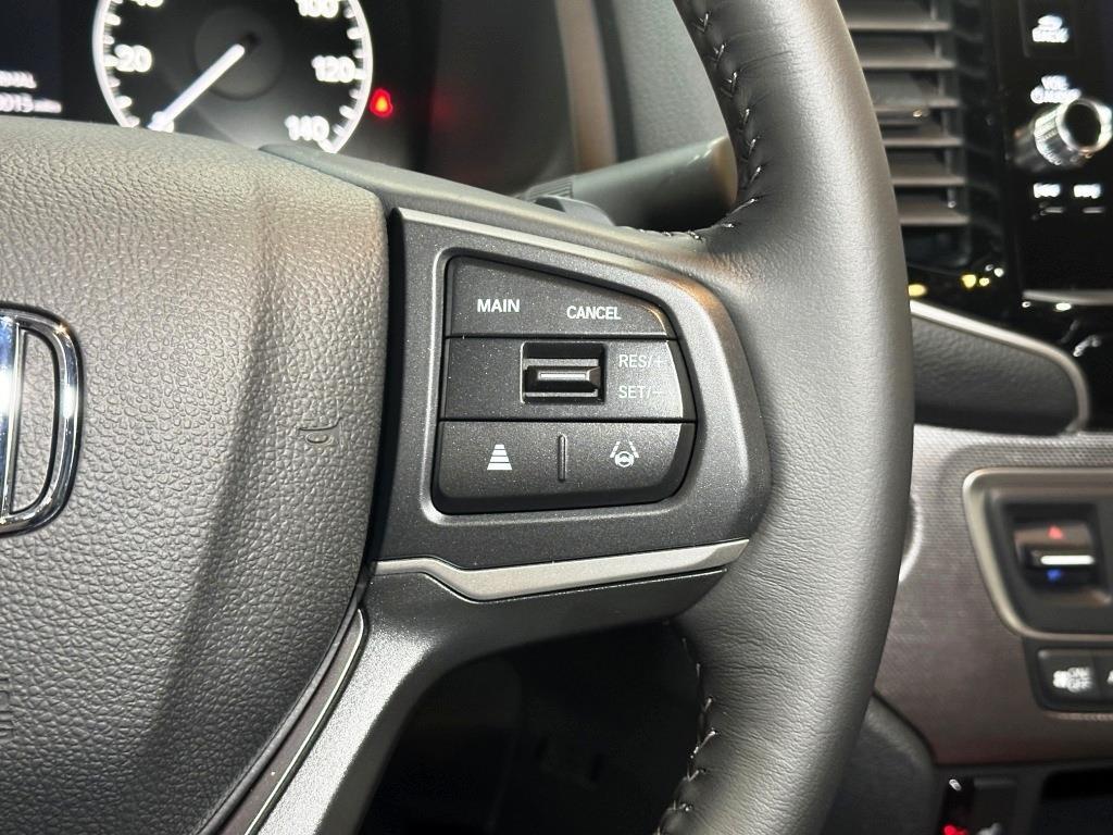 2026 Honda Ridgeline RTL - Platinum White Pearl exterior view 17