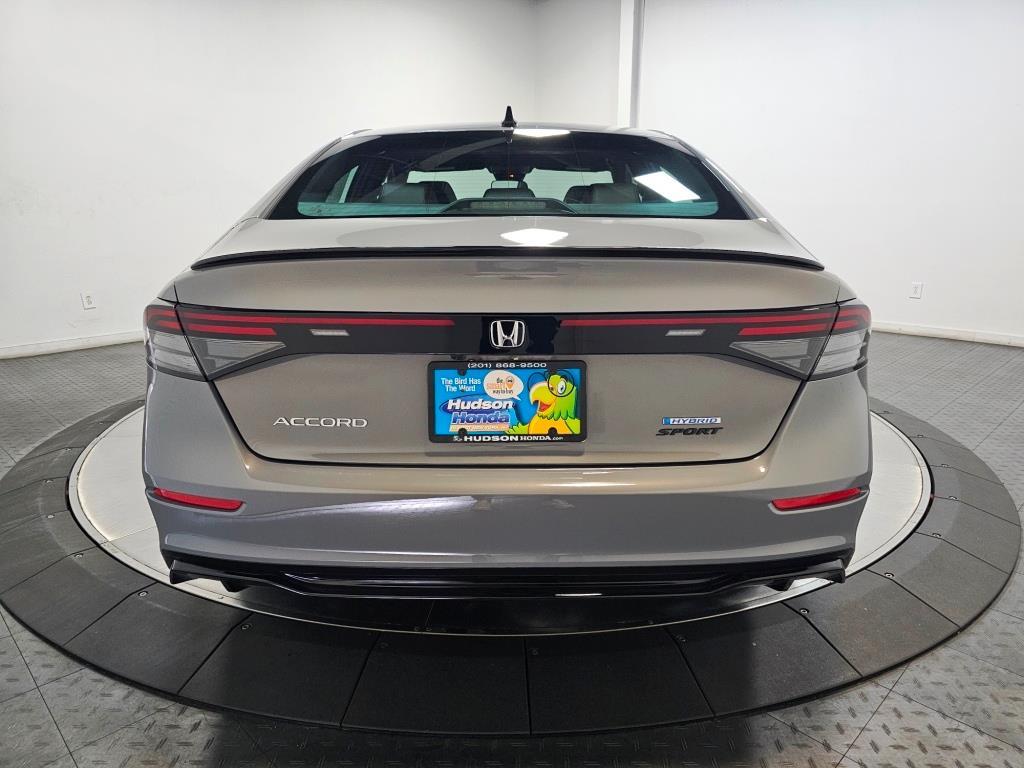 2026 Honda Accord Hybrid Sport-L - Urban Gray Pearl exterior view 7