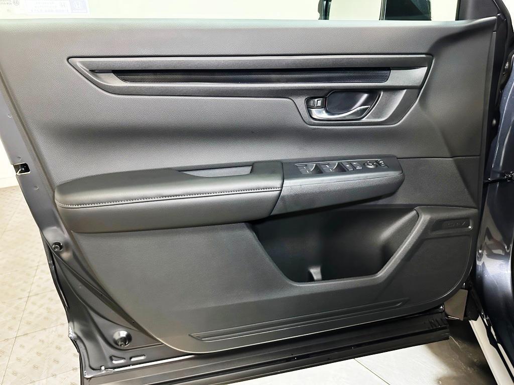 2026 Honda CR-V LX - Meteorite Gray Metallic exterior view 11