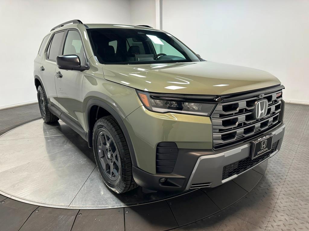 2026 Honda Pilot TrailSport - Ash Green Metallic exterior view 2