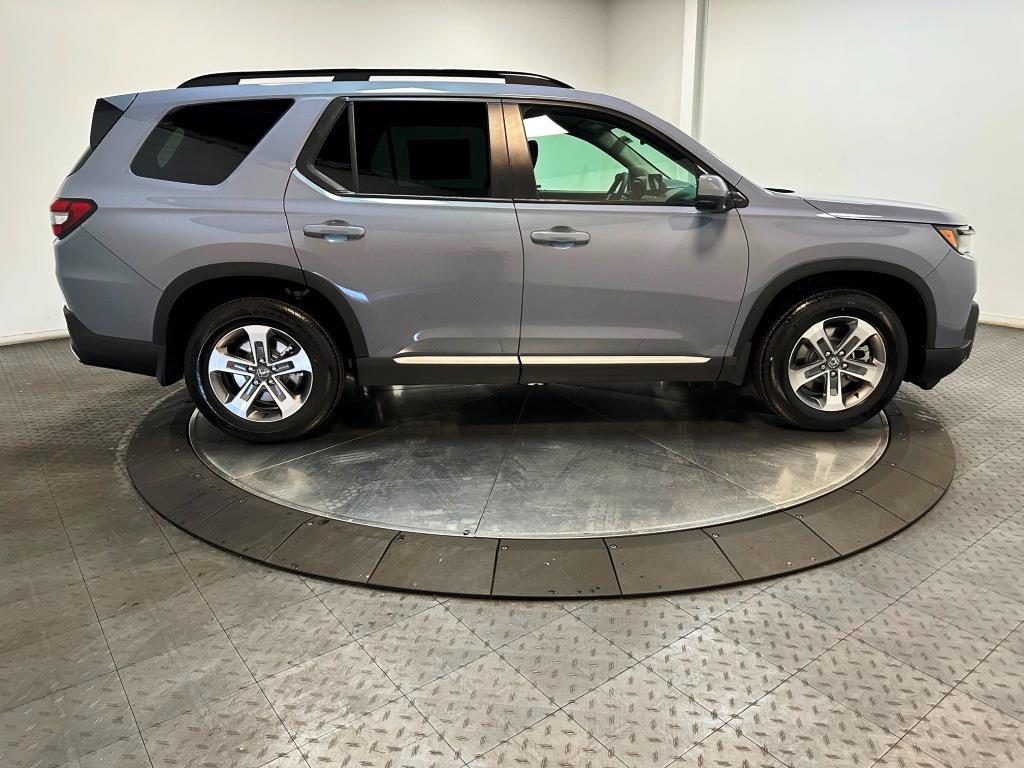 2026 Honda Pilot EX-L - Sonic Gray Pearl exterior view 9