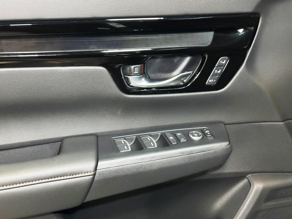 2026 Honda CR-V Hybrid Sport Touring - Meteorite Gray Metallic exterior view 12
