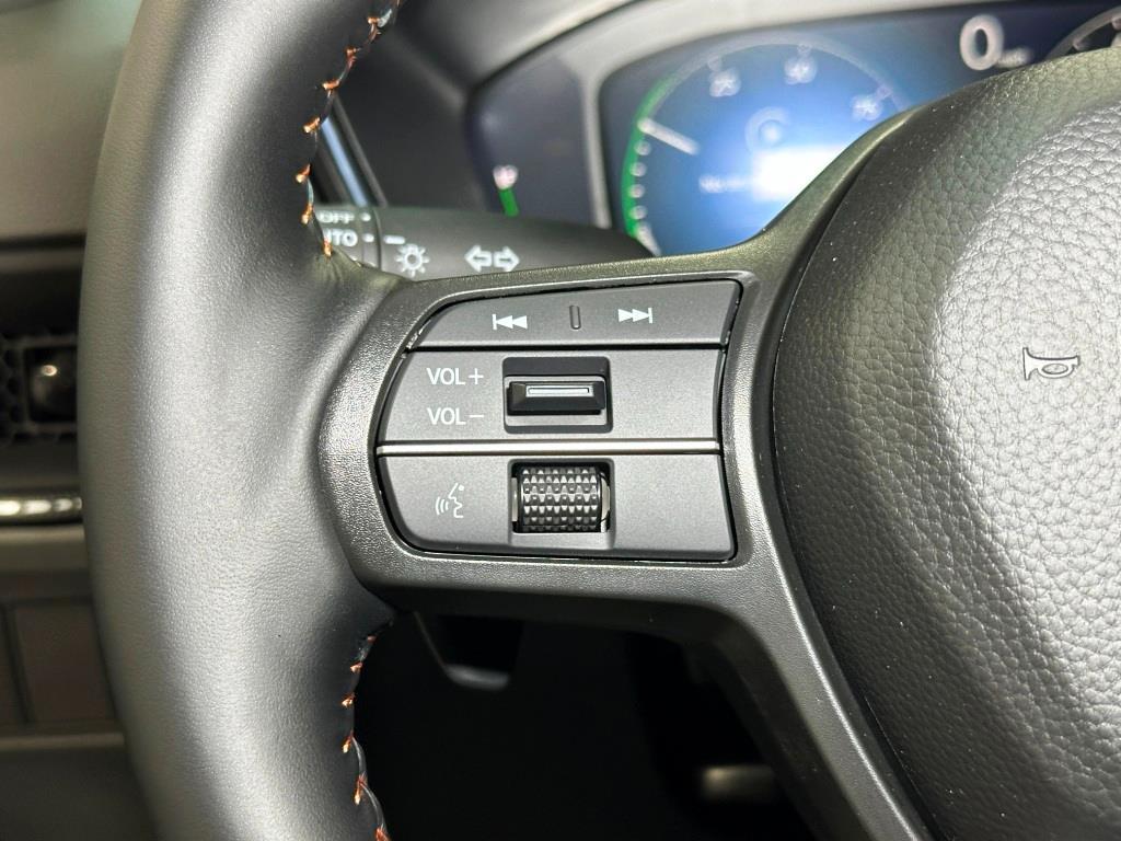 2026 Honda CR-V Hybrid TrailSport - Crystal Black Pearl exterior view 15