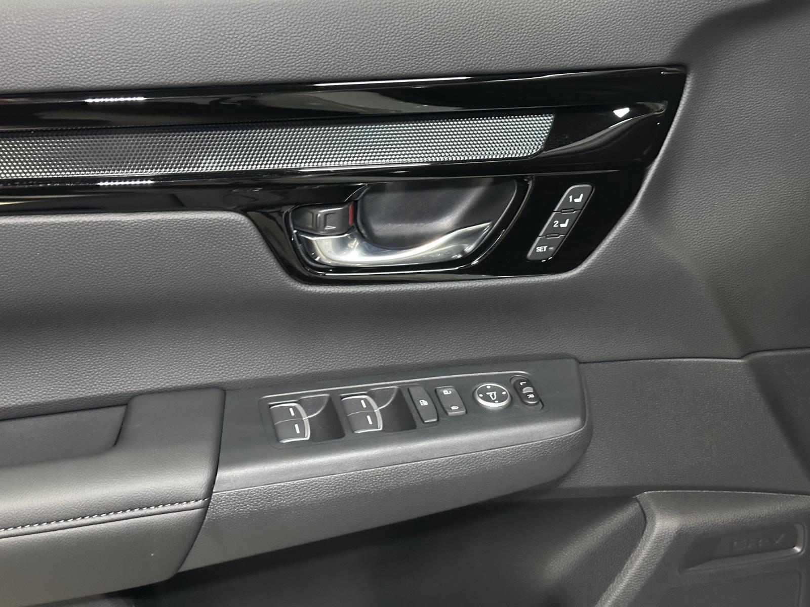2026 Honda CR-V EX-L - Platinum White Pearl exterior view 13