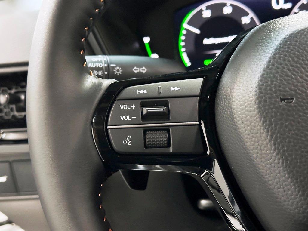 2026 Honda CR-V Hybrid Sport Touring - Platinum White Pearl exterior view 16