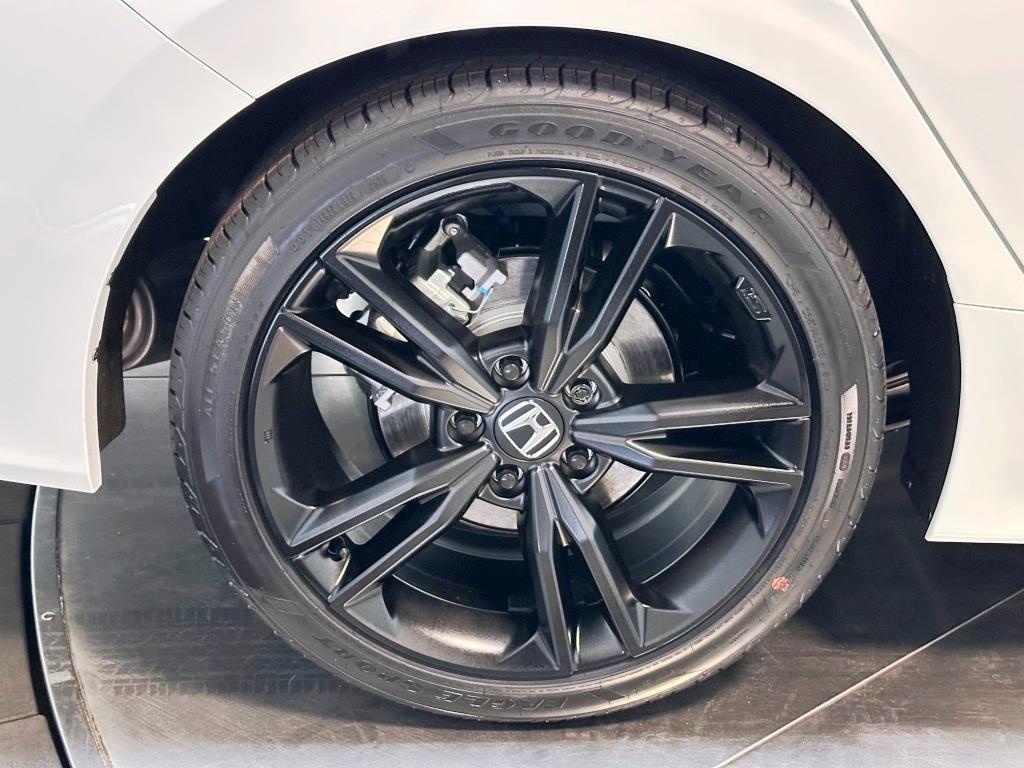 2026 Honda Civic Si SI - Platinum White Pearl exterior view 10