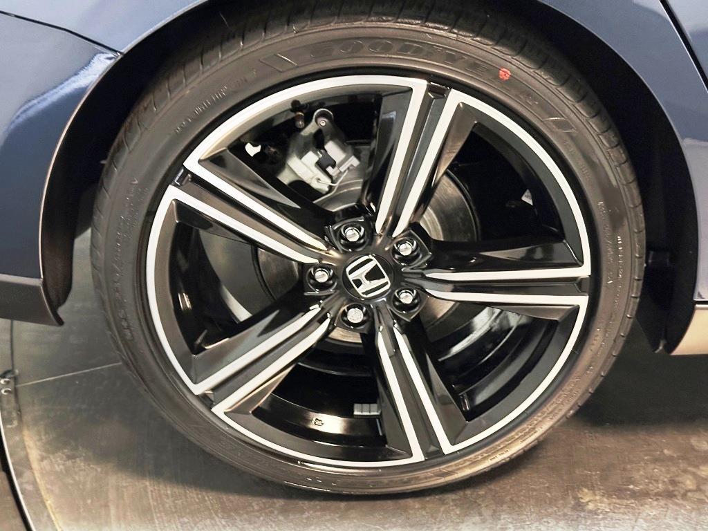 2026 Honda Accord Sedan SE - Canyon River Blue Metallic exterior view 10