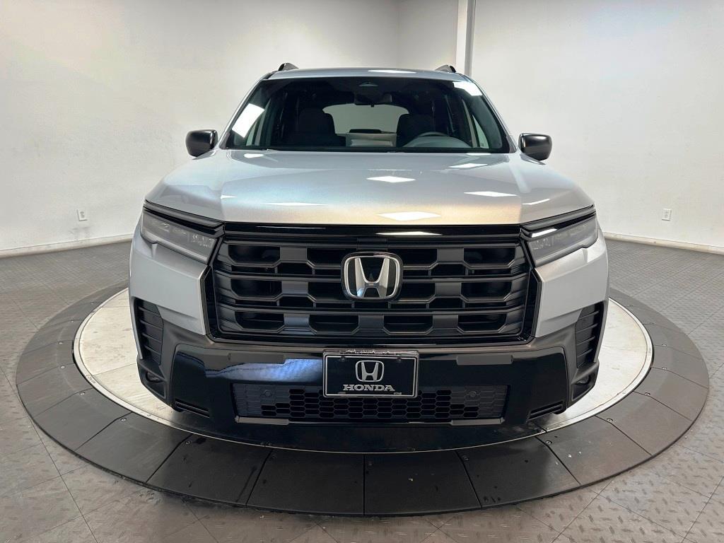 2026 Honda Pilot Sport - Solar Silver Metallic exterior view 3