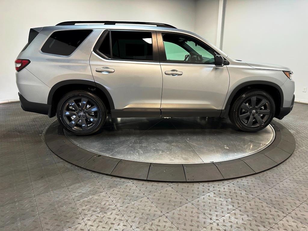 2026 Honda Pilot Sport - Solar Silver Metallic exterior view 9
