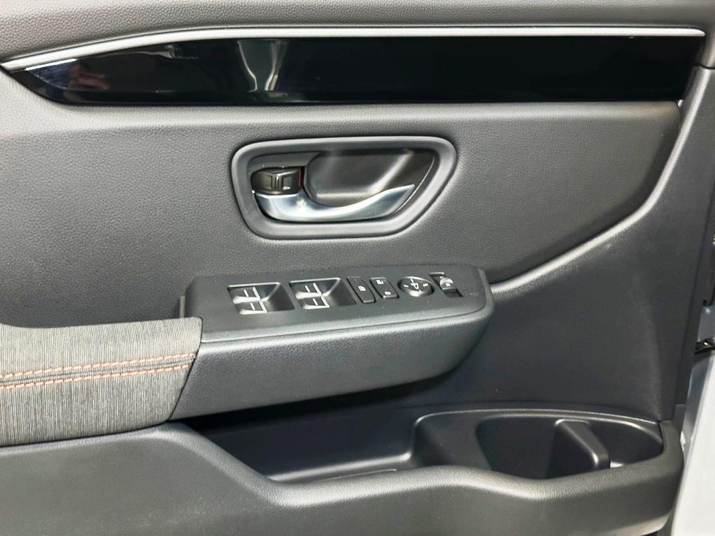 2026 Honda Pilot Sport - Solar Silver Metallic exterior view 12