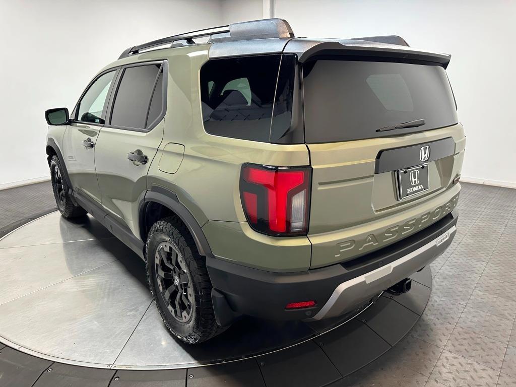 2026 Honda Passport TrailSport Elite - Ash Green Metallic exterior view 6