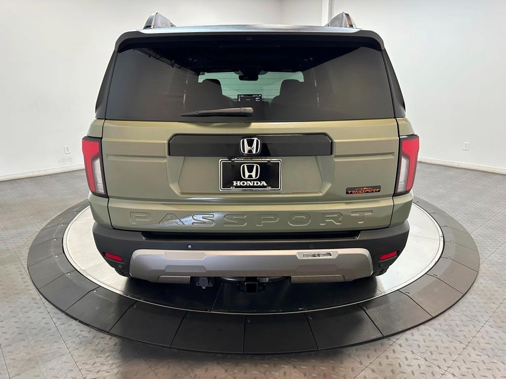 2026 Honda Passport TrailSport Elite - Ash Green Metallic exterior view 7