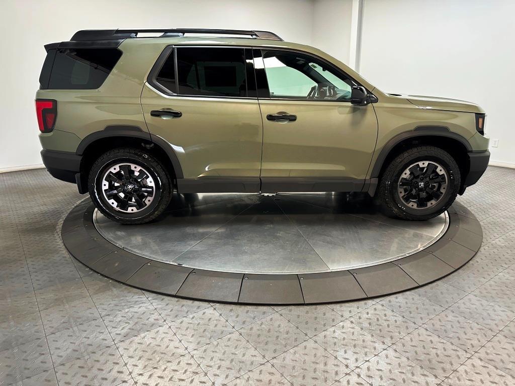 2026 Honda Passport TrailSport Elite - Ash Green Metallic exterior view 9