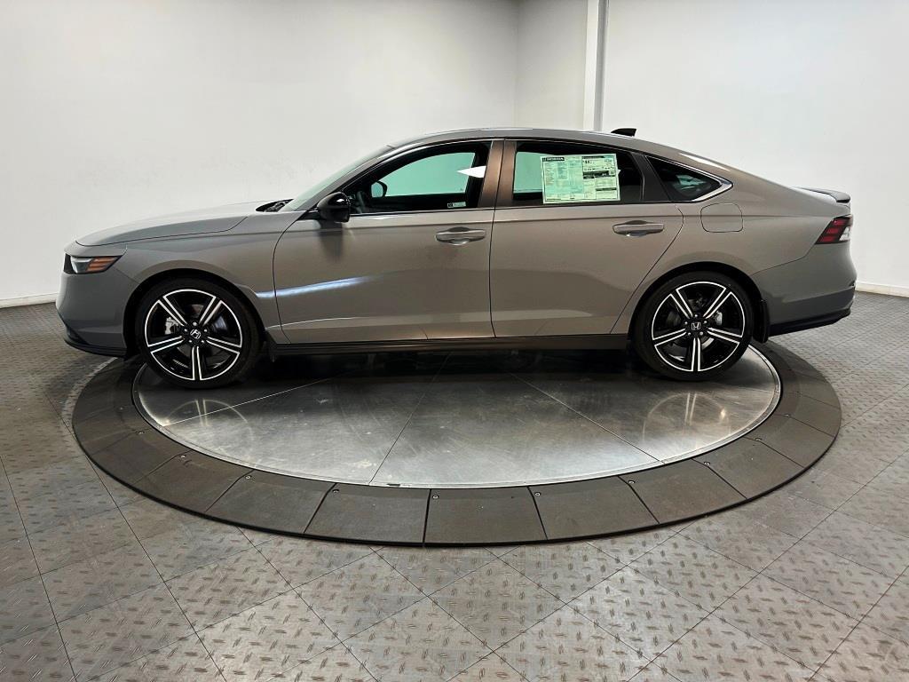 2026 HONDA Accord Hybrid SPORT - URBAN GRAY exterior view 5