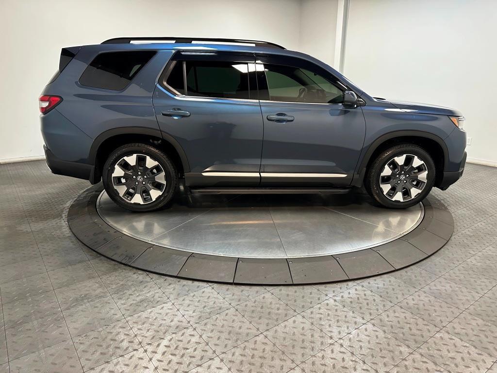 2026 HONDA Pilot ELITE - BLUE exterior view 9