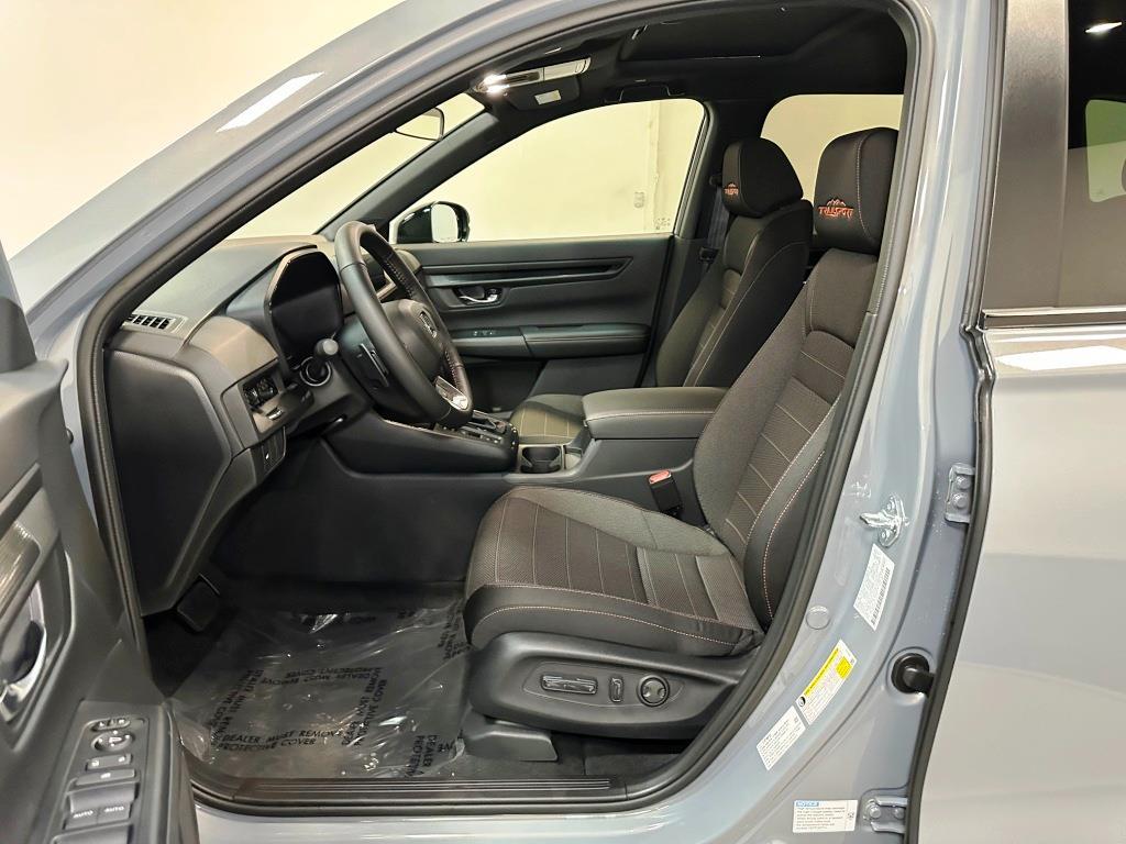 2026 Honda CR-V Hybrid TrailSport - Urban Gray Pearl exterior view 13