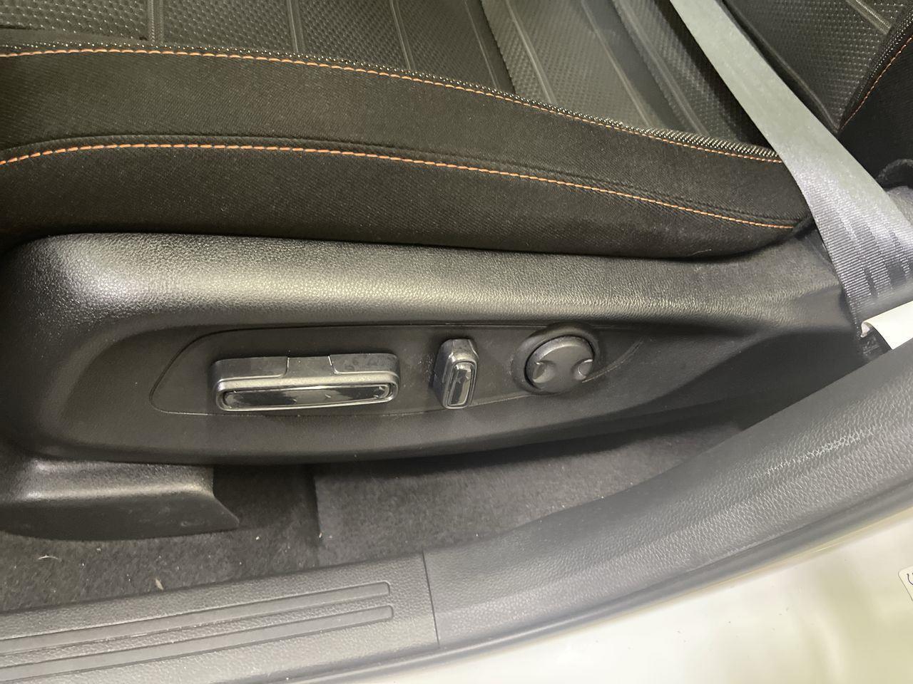 2024 Honda CR-V Hybrid Sport - Platinum White Pearl exterior view 12