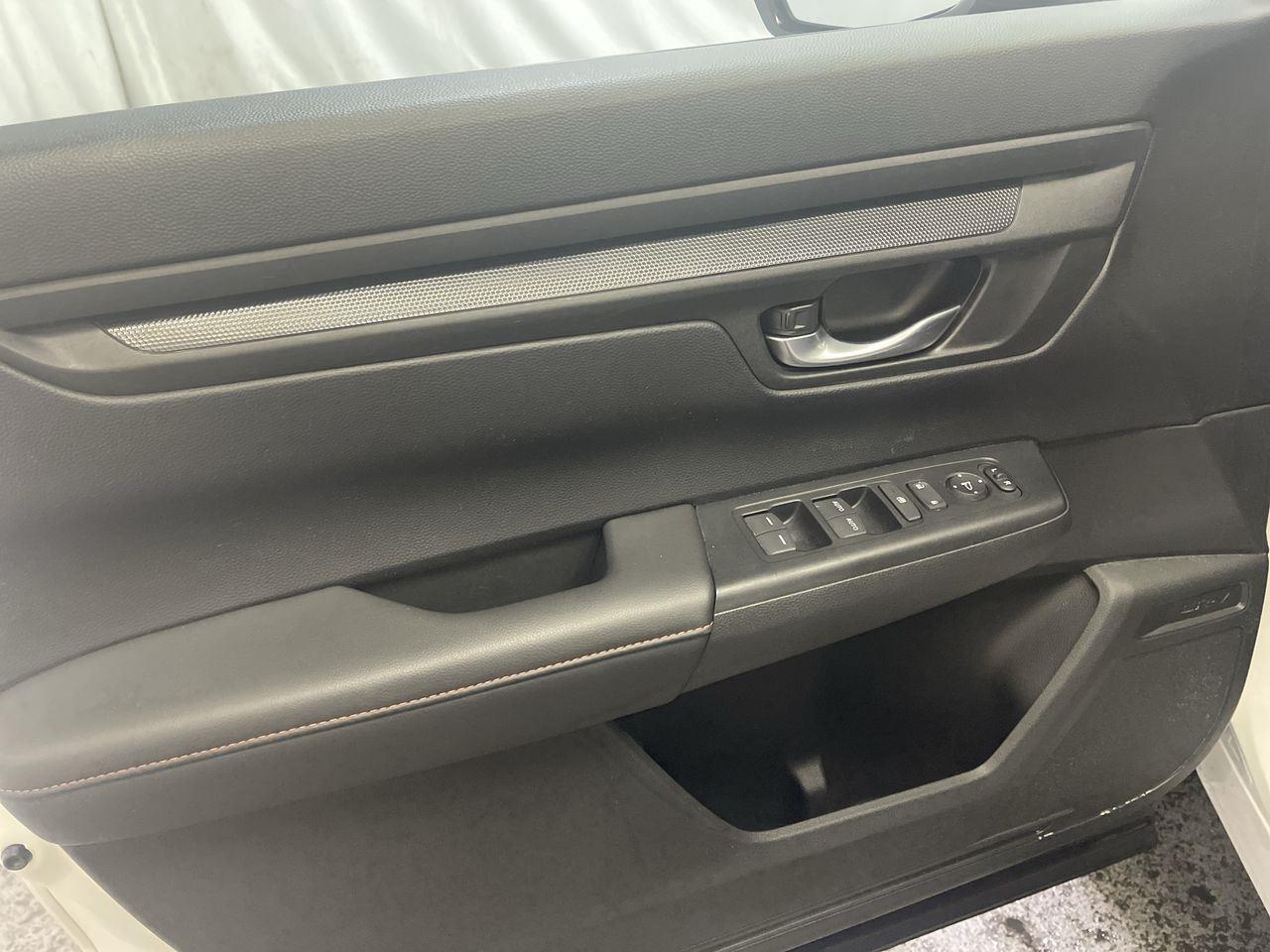 2024 Honda CR-V Hybrid Sport - Platinum White Pearl exterior view 13