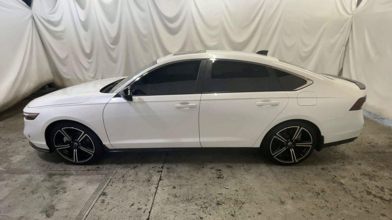 2025 Honda Accord Hybrid Sport - Platinum White Pearl exterior view 5