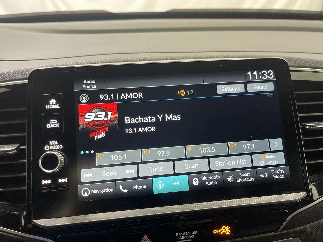 2025 Honda Ridgeline TrailSport - Crystal Black Pearl exterior view 16