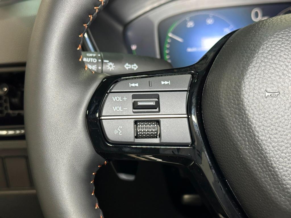 2026 Honda CR-V Hybrid Sport Touring - Urban Gray Pearl exterior view 15