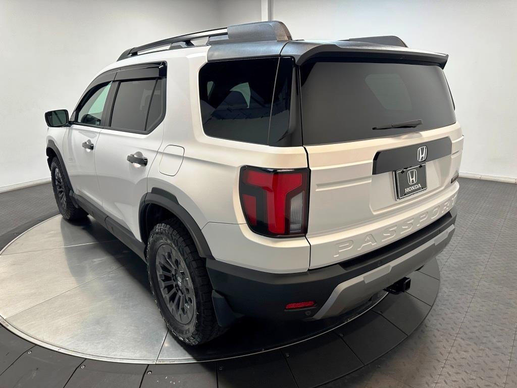 2026 Honda Passport TrailSport - Platinum White Pearl exterior view 6