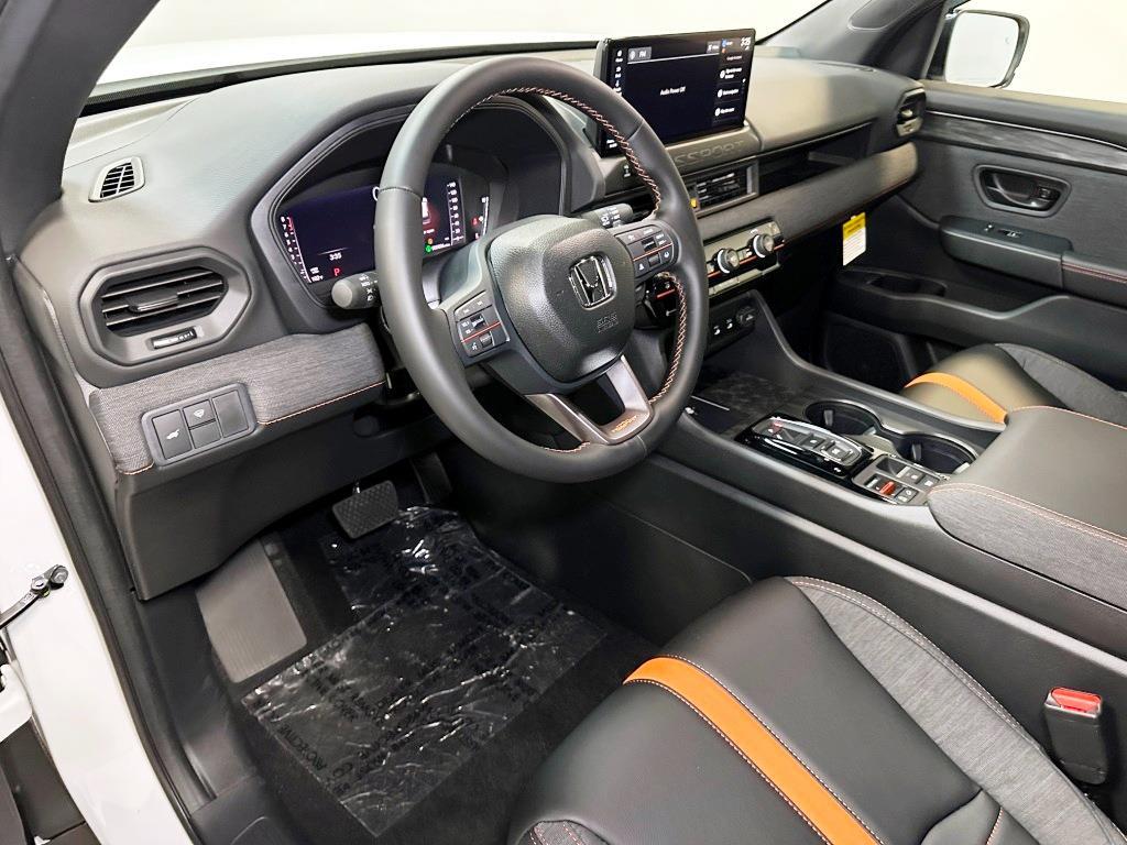2026 Honda Passport TrailSport - Platinum White Pearl exterior view 16