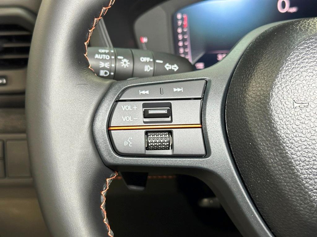 2026 Honda Passport TrailSport - Platinum White Pearl exterior view 17