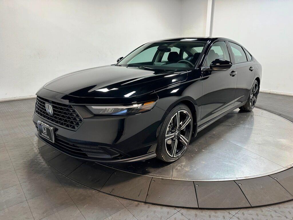 2026 Honda Accord Sedan SE - Crystal Black Pearl exterior view 4